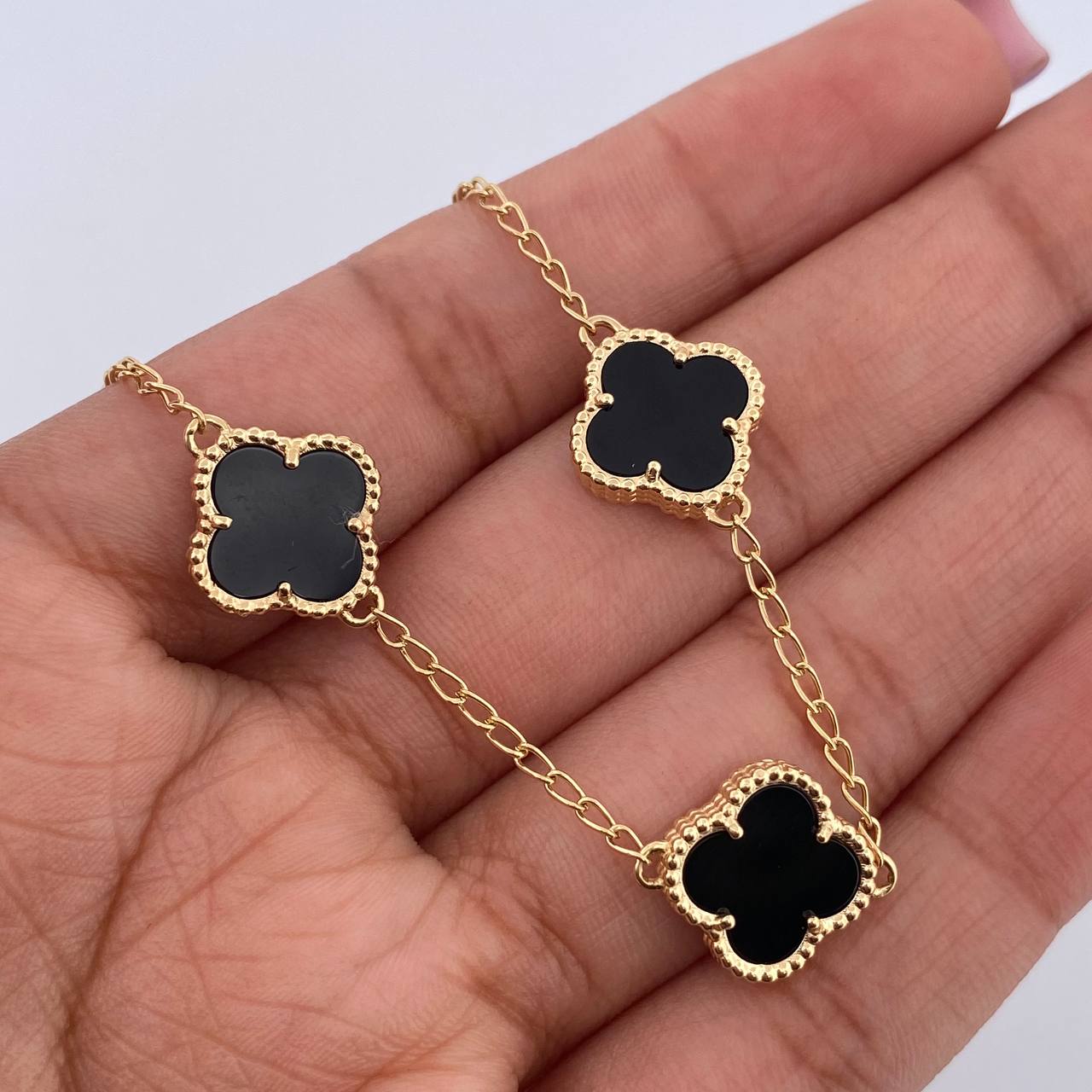 Pulso Espiga Trebol  5.45gr / 16cm-19.3cm / 1.4mm Onix Negro Oro Amarillo 18K &