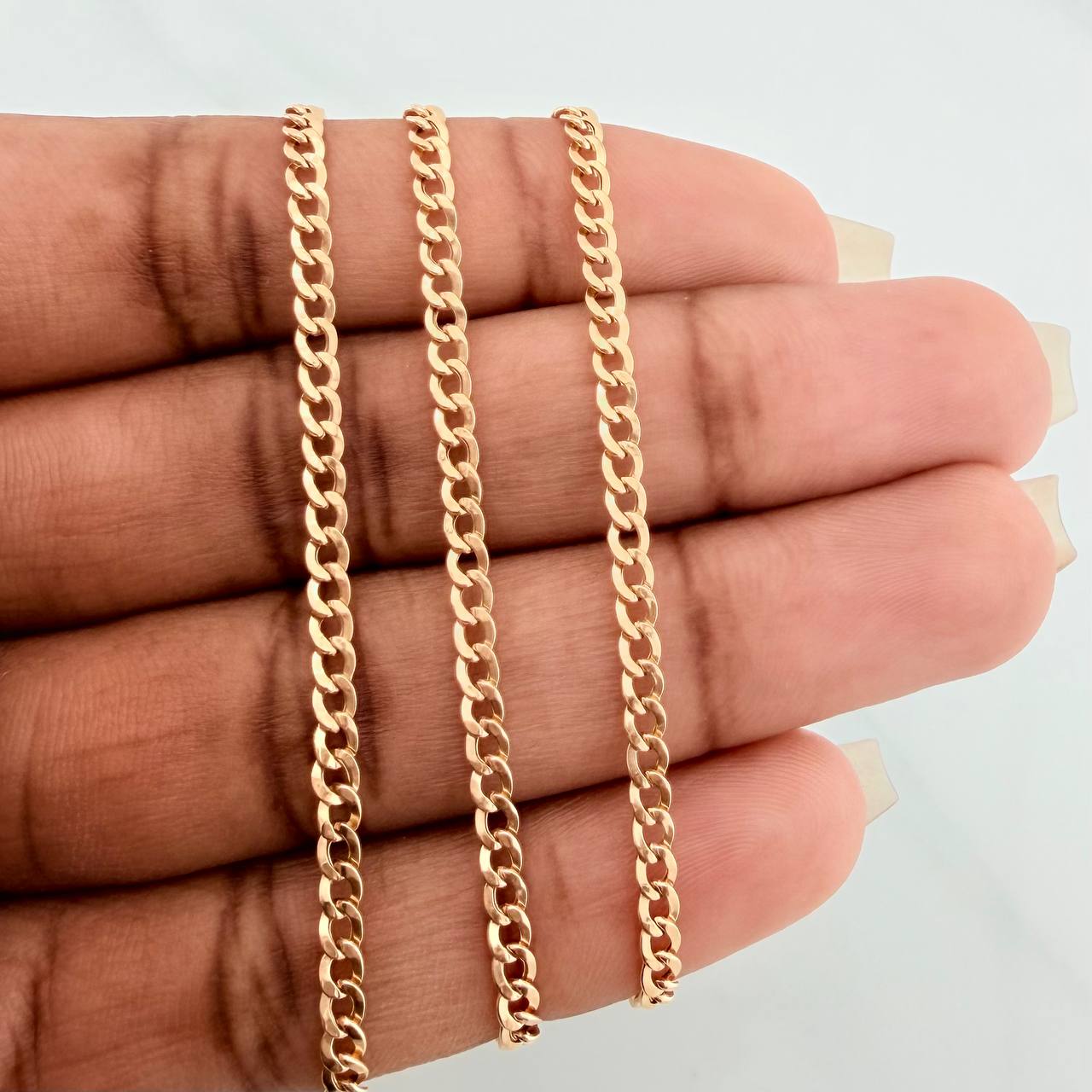Cadena Cubana 3.45gr / 27 1/2 in / 2.6mm Oro Amarillo +1 18K $