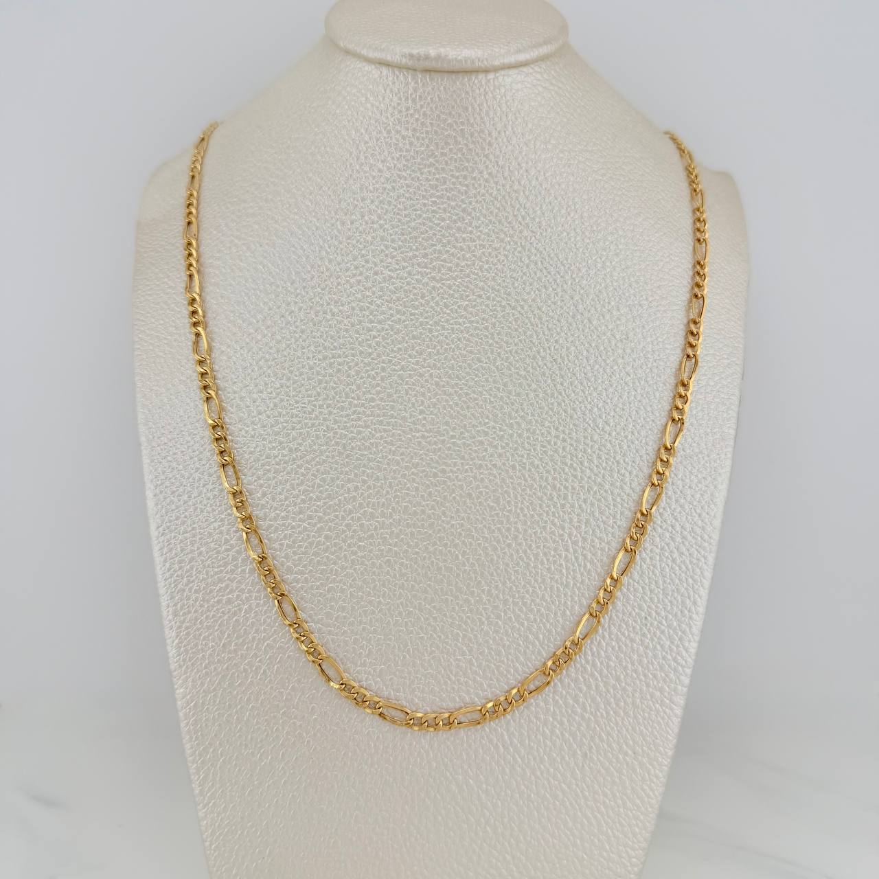 Figaro Chain 4.55g / 25 1/4 in / 3.4mm Yellow Gold +1 18K $