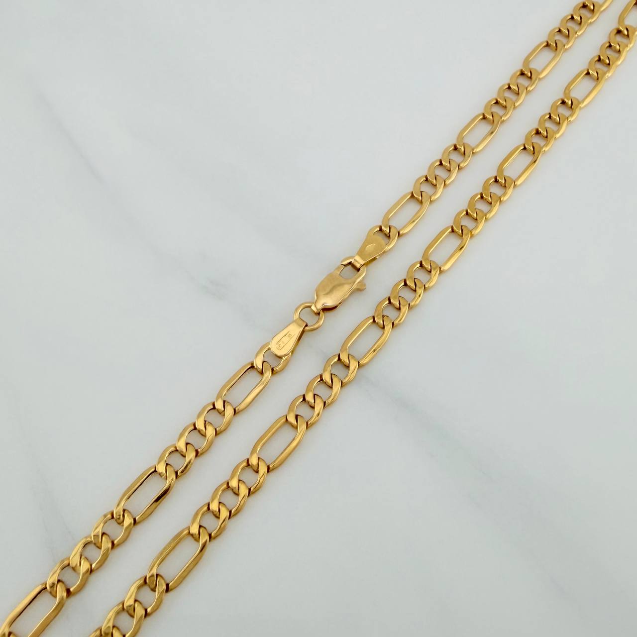 Figaro Chain 8g / 23 3/4 in / 4.3mm Yellow Gold +1 18K $