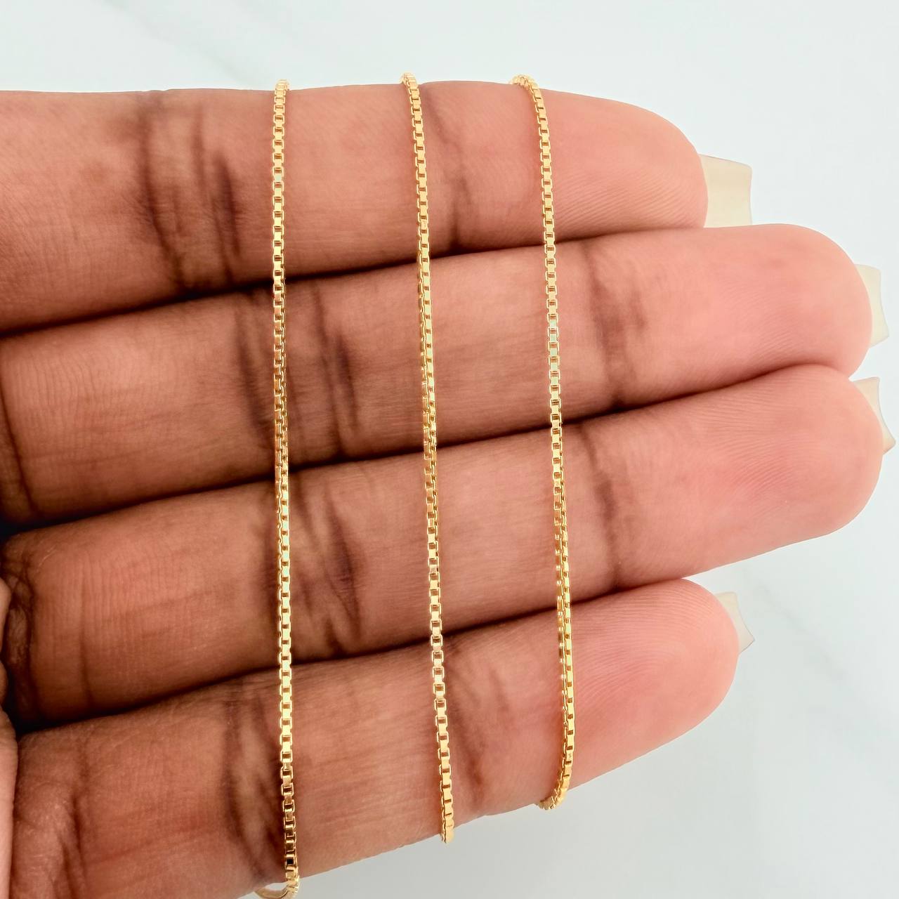 Cadena Veneciana 1.75gr / 23 1/2 in / 0.8mm Oro Amarillo +3 18K $