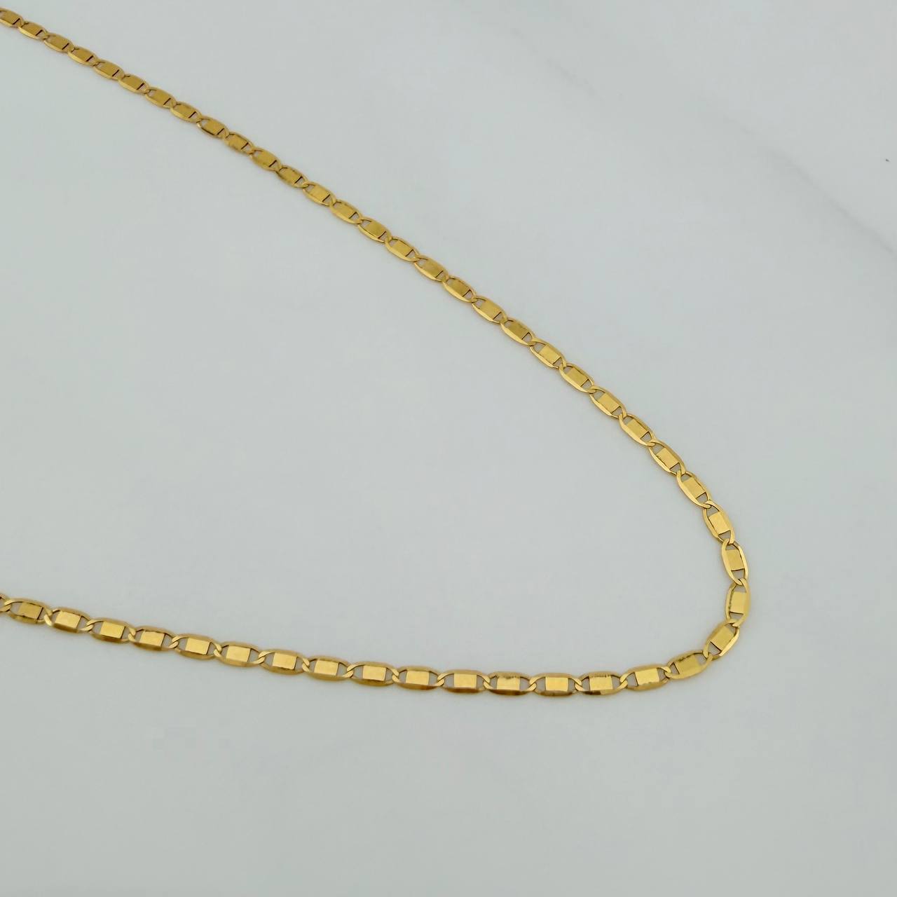 Cadena Escalera Plana 1.2gr / 17 3/4 in / 1.2mm Oro Amarillo +3 18K $