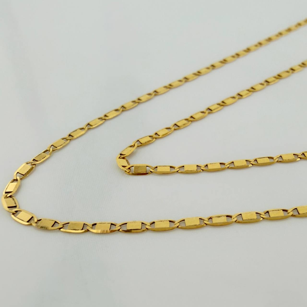 Cadena Escalera Plana 1.2gr / 17 3/4 in / 1.2mm Oro Amarillo +3 18K $