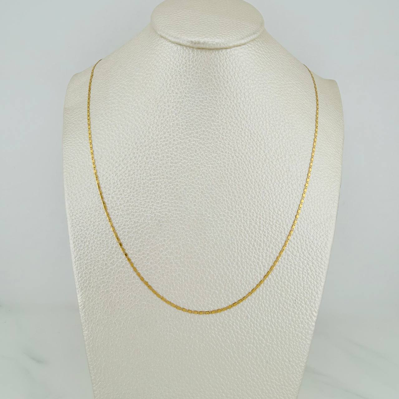 Cadena Escalera Plana 1.2gr / 17 3/4 in / 1.2mm Oro Amarillo +3 18K $