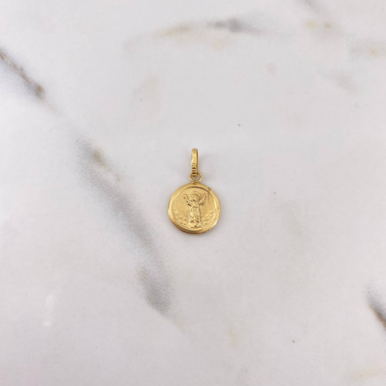 Dije Medalla Divino Niño 0.5gr / 1.8cm / Troquelado Oro Amarillo 18K #