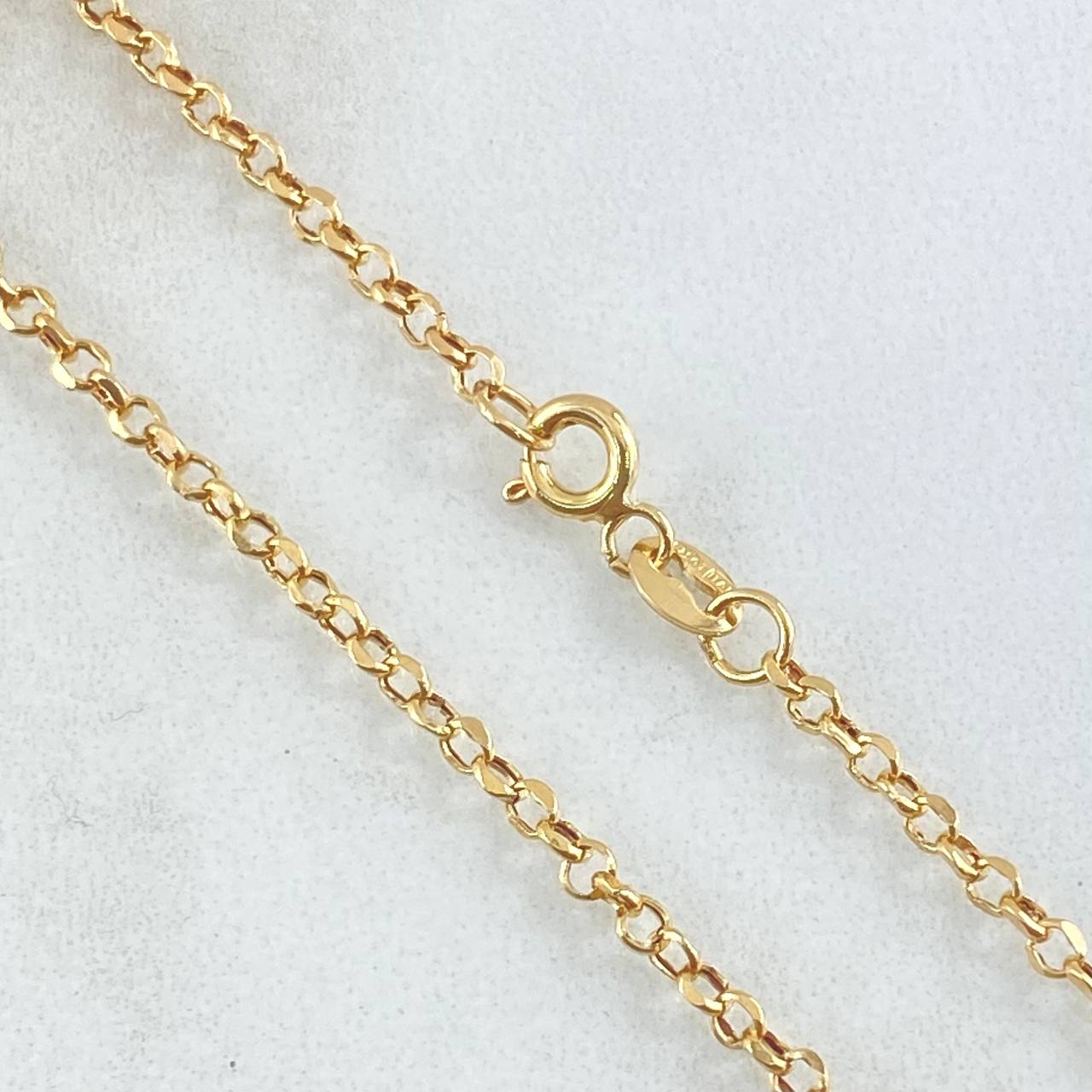 Rolo Chain 1.9gr / 17.7in / +3 18K Gold ©