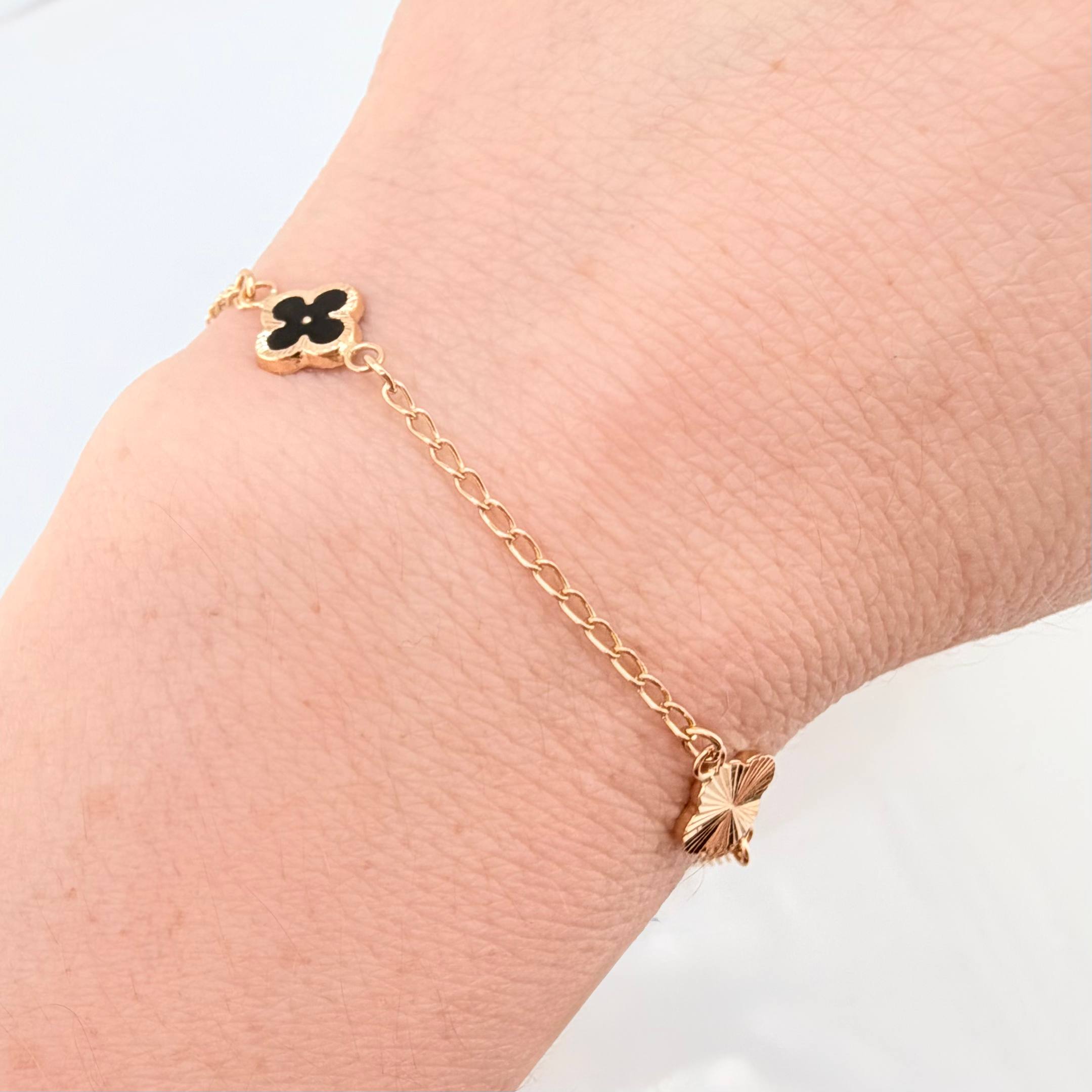 Pulso Cajón Trebol Doble Faz 2.3gr / 7 1/2 in / 8mm Oro Amarillo 18K