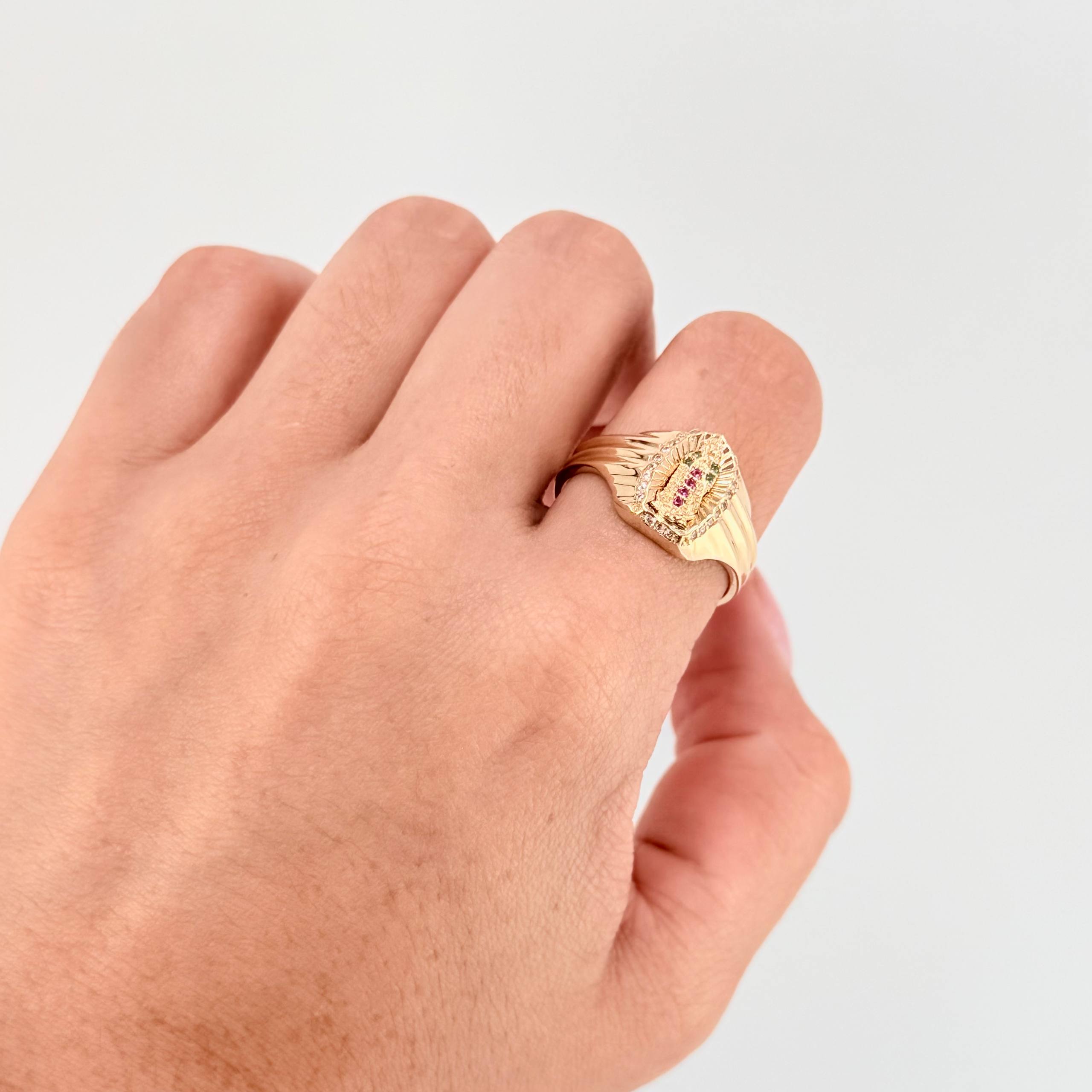 Anillo Virgen Guadalupe 4.35gr / T10 / Oro Amarillo 18K ©