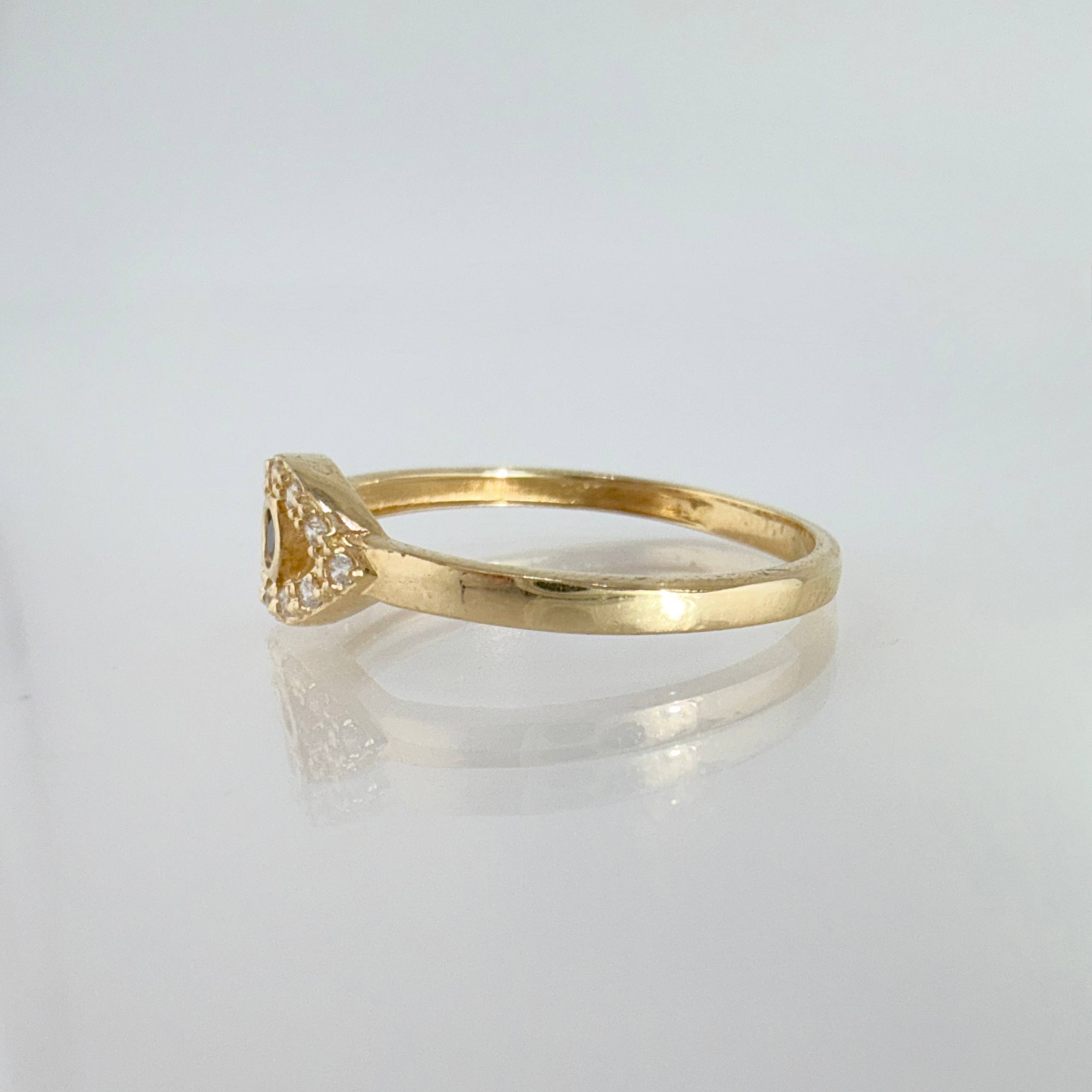 Anillo Ojo Tupido 1.4gr / T7 3/4 / Oro Amarillo 18K ©