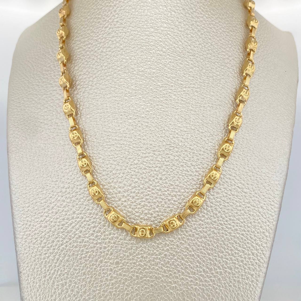 Cadena Rustico Tornillo 16.7 g / 24 in / 5.07 mm Oro Amarillo 18K