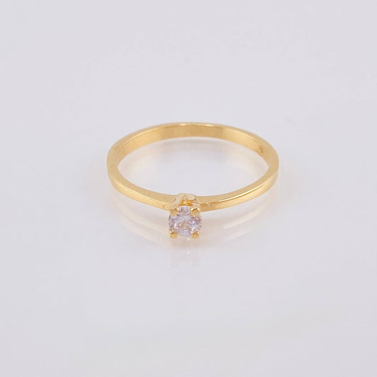 Anillo Solitario 1.85gr / T7 1/4 / Oro Amarillo 18K *