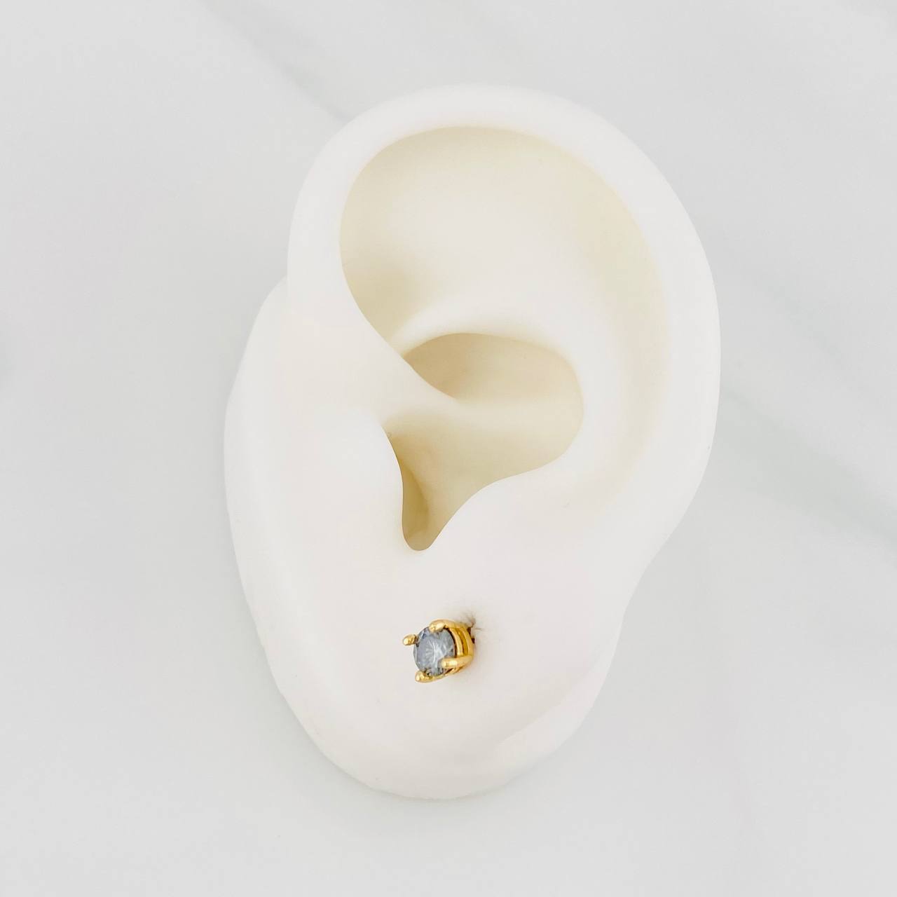 Stud Earrings Four Prongs 40 pts 1.1g / in / 1.5mm Yellow Gold 18K