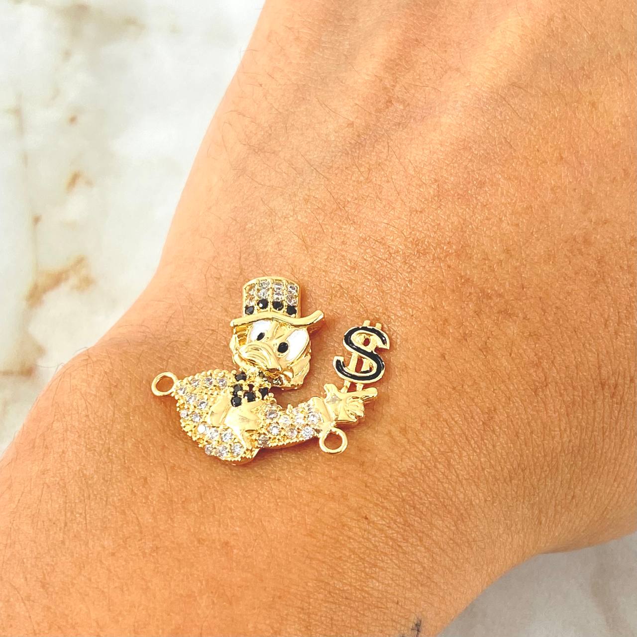 Duck Charm Inspired 4gr / 1 in / 18K Gold