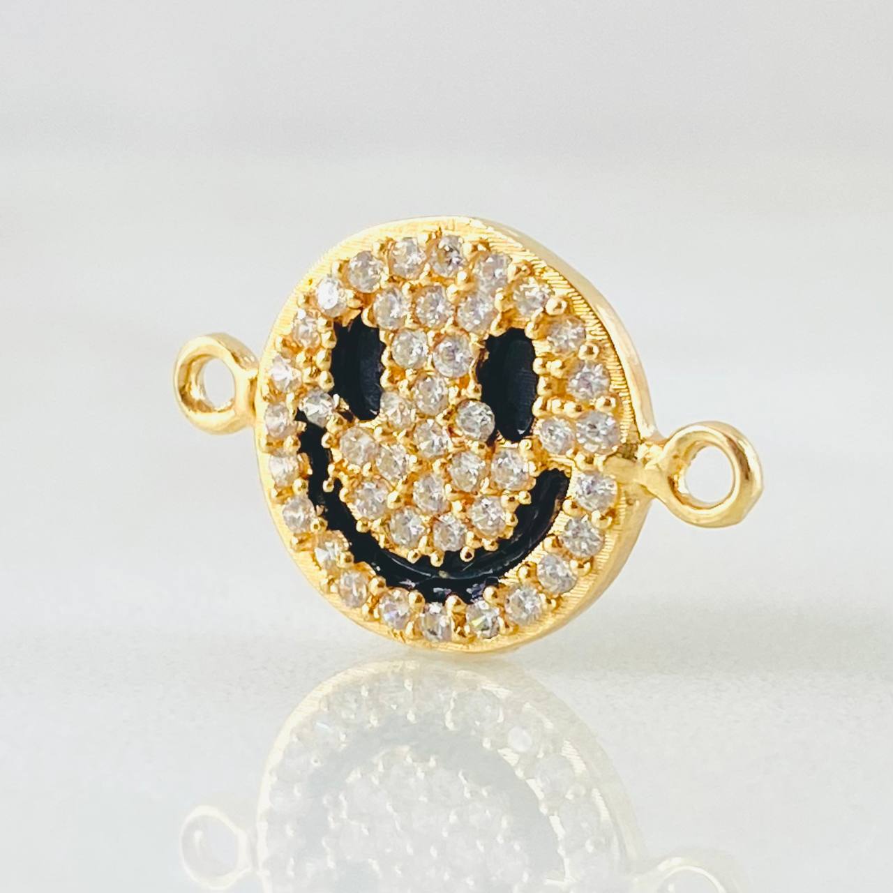 Charm Happy Face 1.5gr / 0.5in / 18K Gold