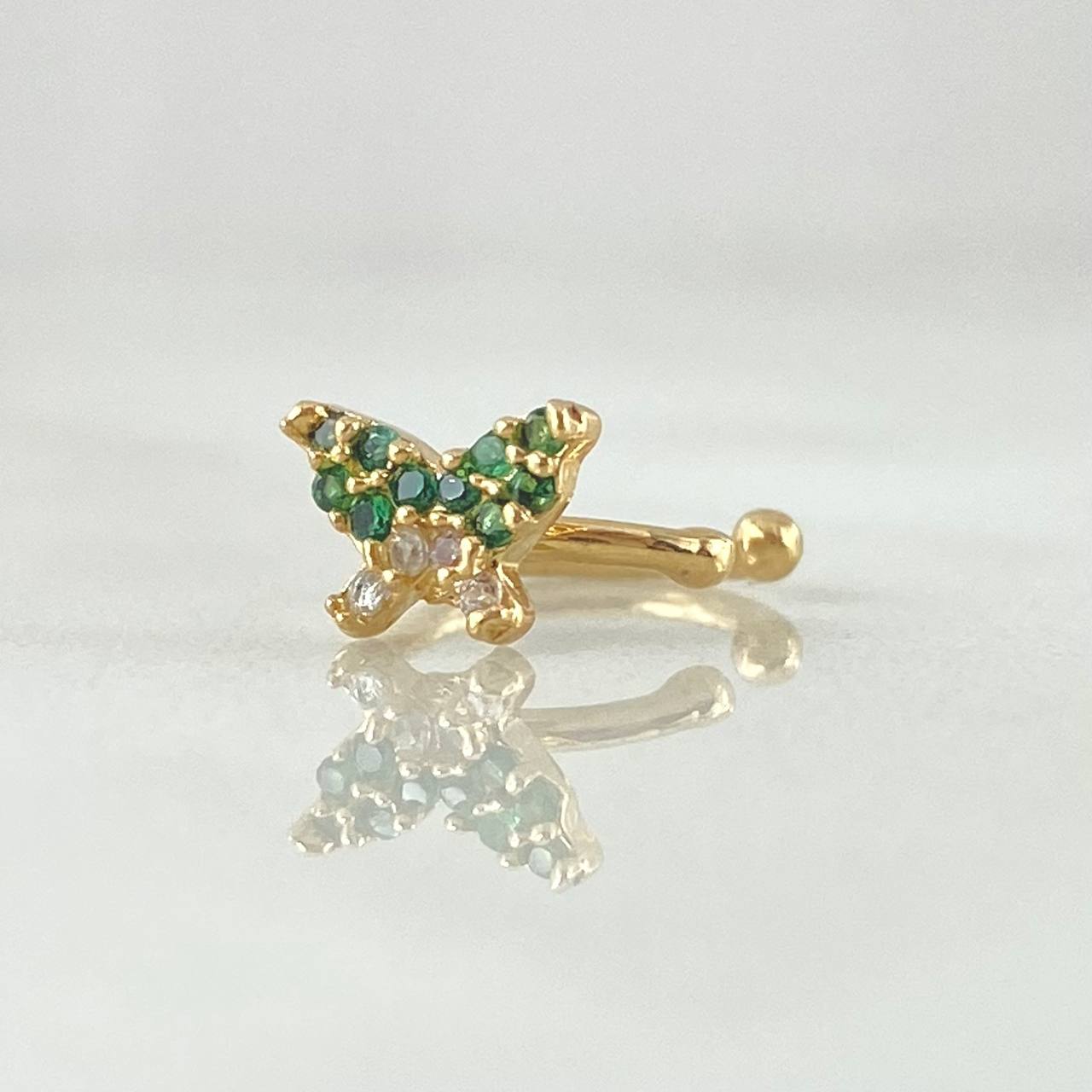 Butterfly Earcuff Piercing 0.6gr / 1.3cm (0.5in) / Special Pearl 18K Gold