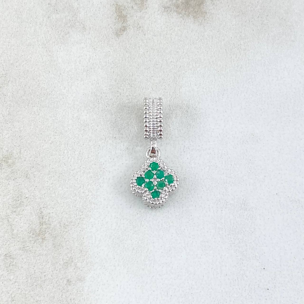 Dije Sello Trébol 1.25gr / 1.8cm / Esmeraldas 12pts Oro Blanco 18K (Joya) ©