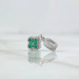 Dije Sello Trébol 1.25gr / 1.8cm / Esmeraldas 12pts Oro Blanco 18K (Joya) ©