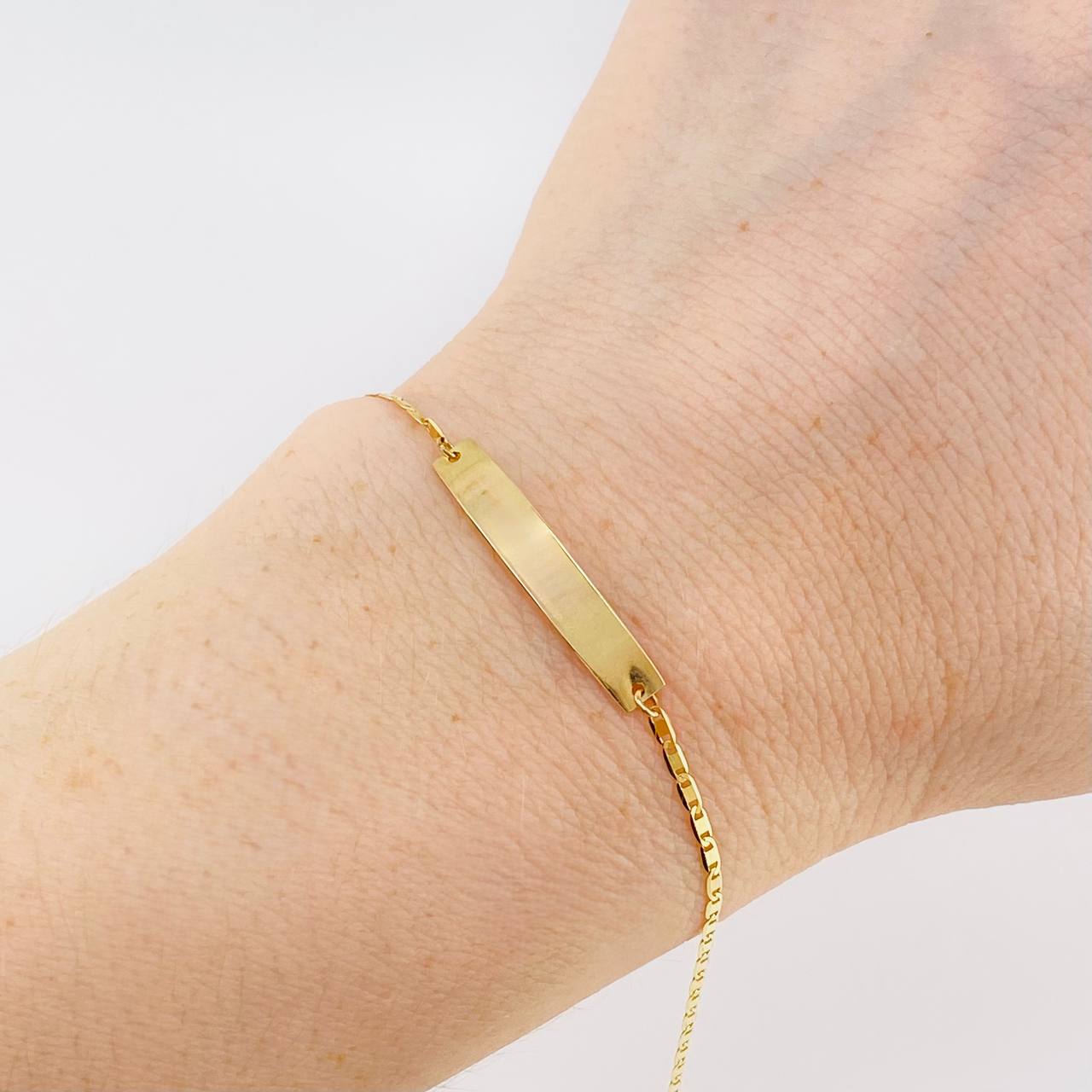 Pulso Modulable Plano Placa Rectangular 1.45 g / 7 in - 6 in / 1.5 mm Oro Amarillo 18K