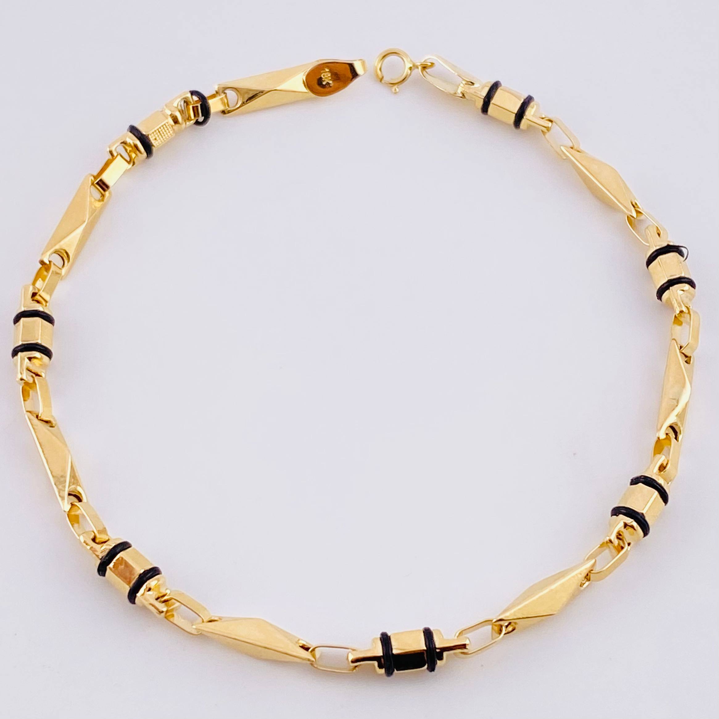 Bracelet Rustic Barrel Relief 5 g / 8 1/4 in / 3.7 mm Yellow Gold 18K