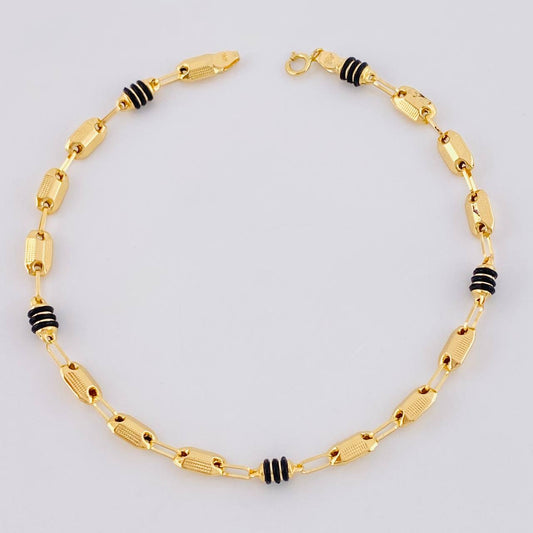 Pulso Rustico Texturizados 3.35 g / 8 1/4 in / 4.2 mm Oro Amarillo 18K