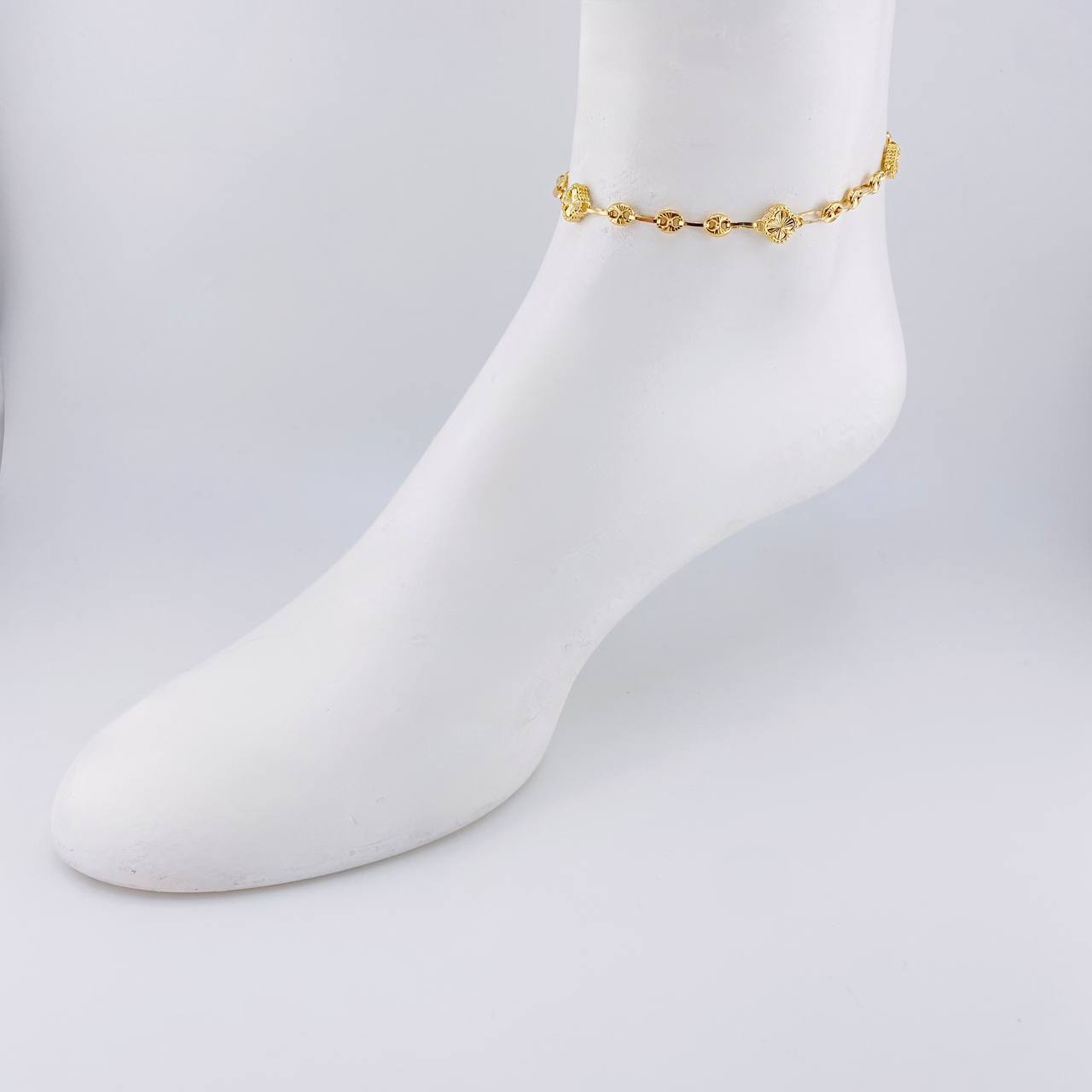 Tobillera Gc Trebol Diamantada 6 g / 8 3/4 in / 4.8 mm Oro Amarillo 18K