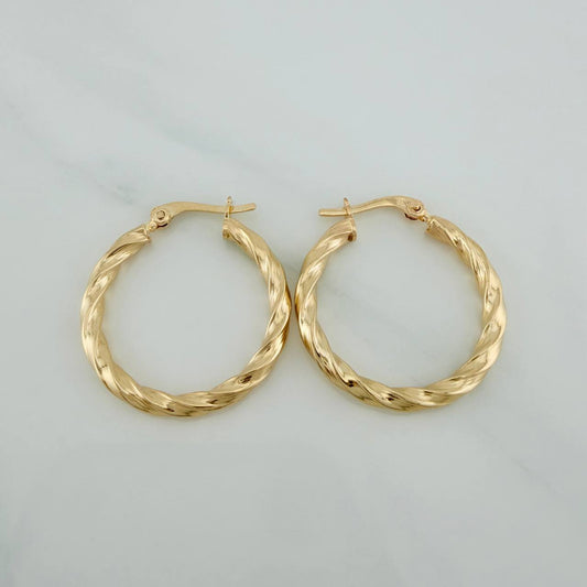 Candongas Lupe 1.9gr / 1 in / Oro Amarillo 18K $