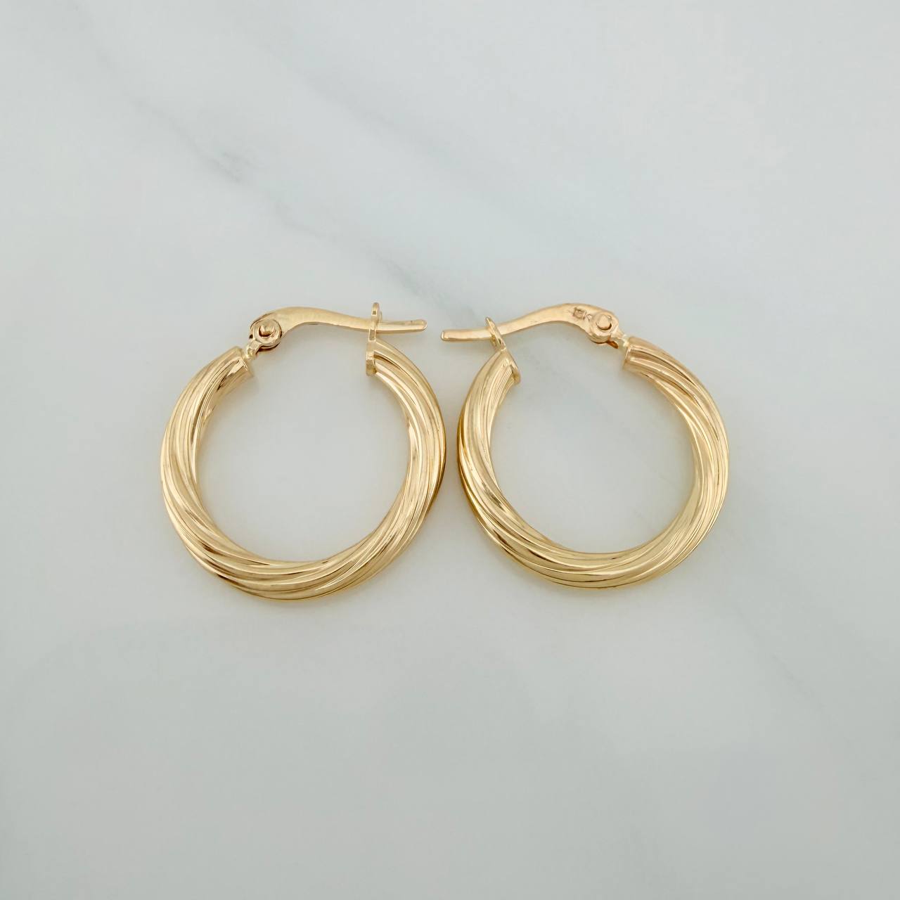 Candongas Mary 1.5gr / 3/4 in / Oro Amarillo 18K $