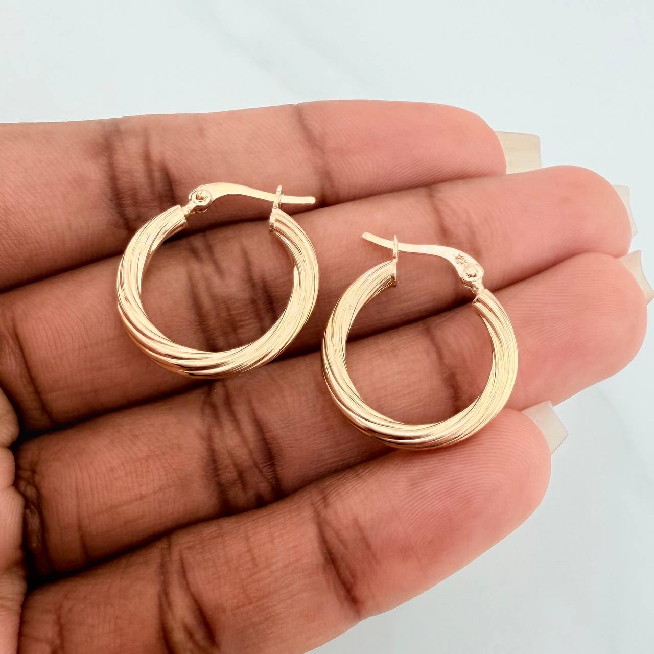 Candongas Mary 1.5gr / 3/4 in / Oro Amarillo 18K $