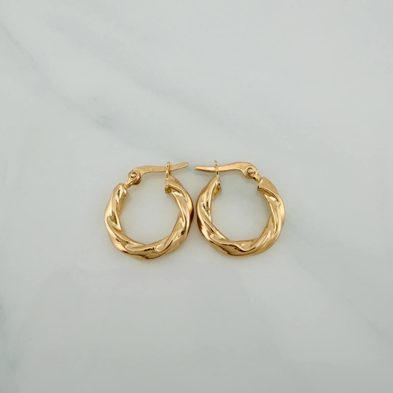 Candongas Mary 1.25gr / 3/4 in / Oro Amarillo 18K $