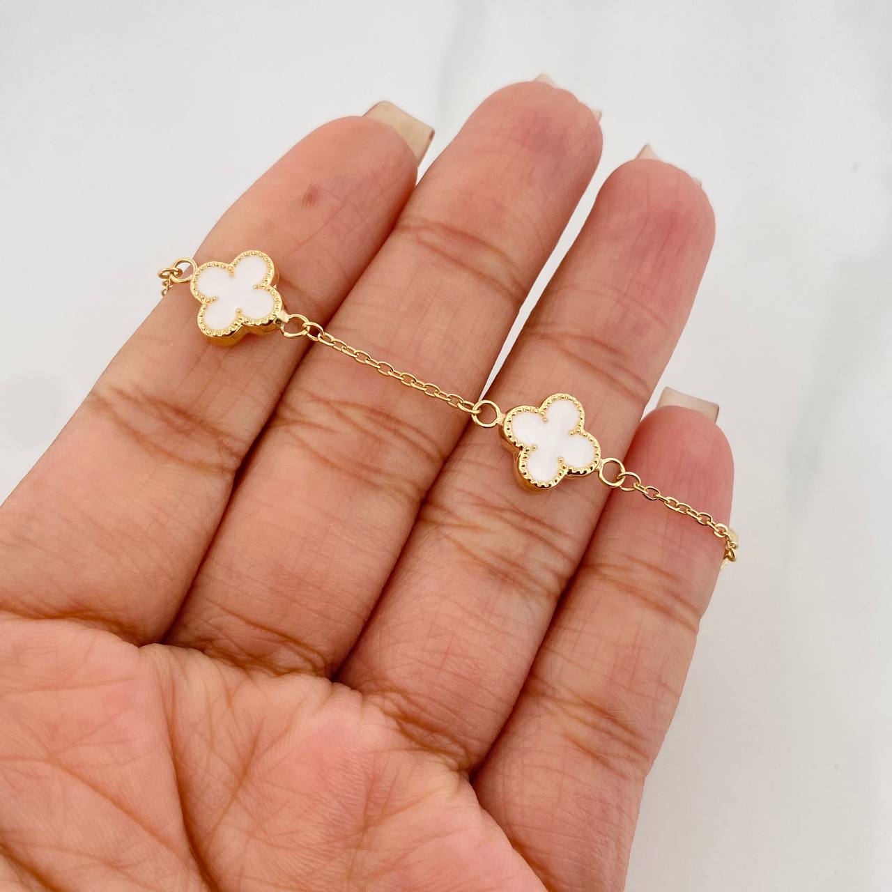 Classic Link Bracelet Clover 3.65 g / 7 1/2 in / 1.3 mm Yellow Gold 18K
