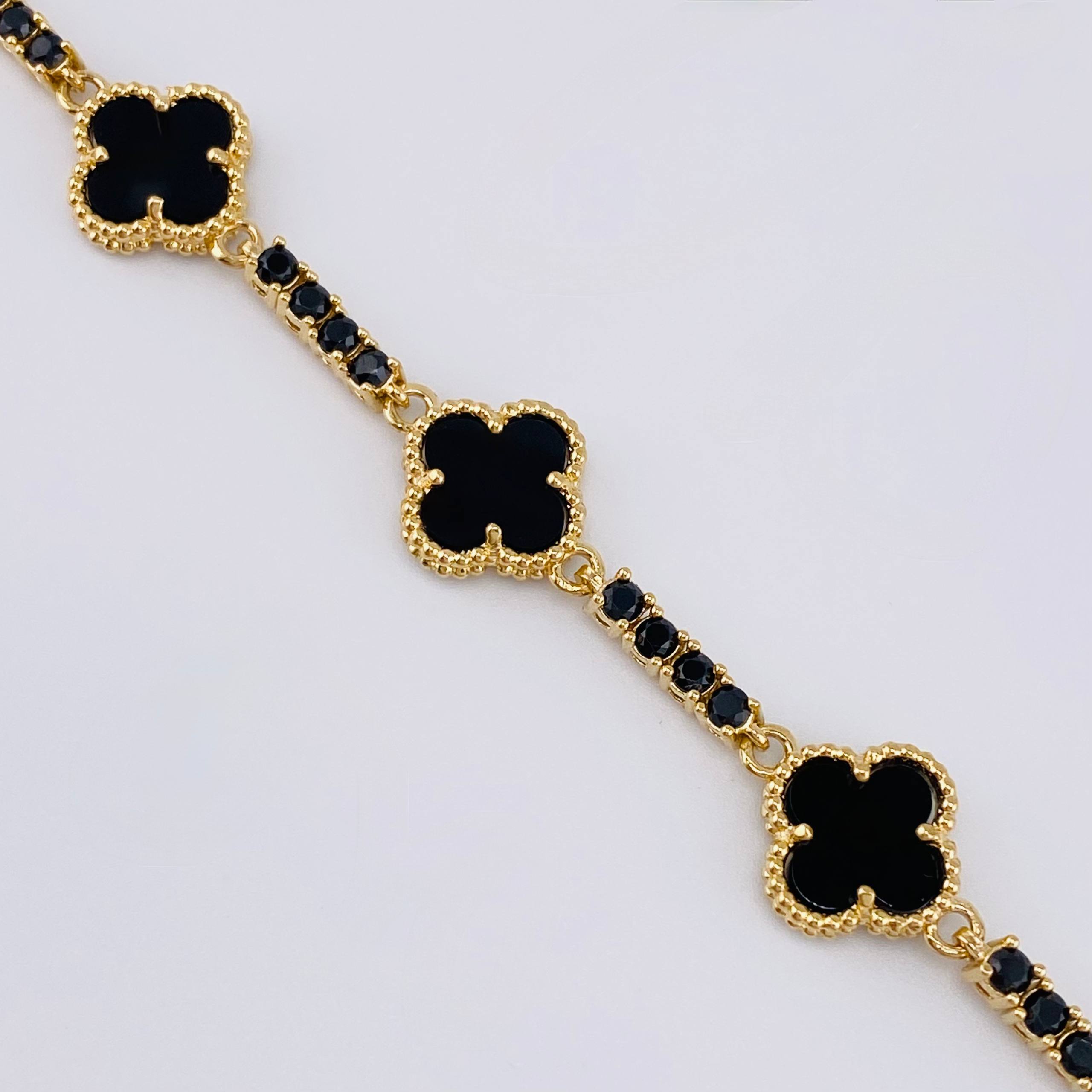 Pulso Trebol Negro 18.05 g / 7 1/2 in / 3.1 mm Oro Amarillo 18K