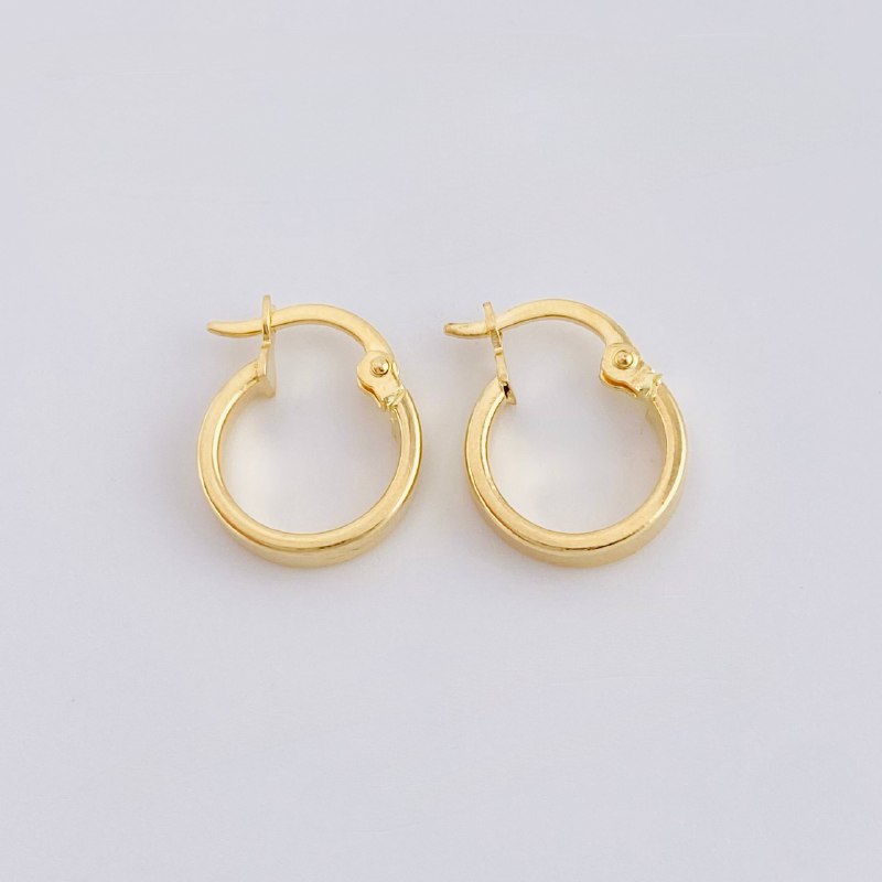 Candongas Vick 1.1 g / 1/2 in Oro Amarillo 18K