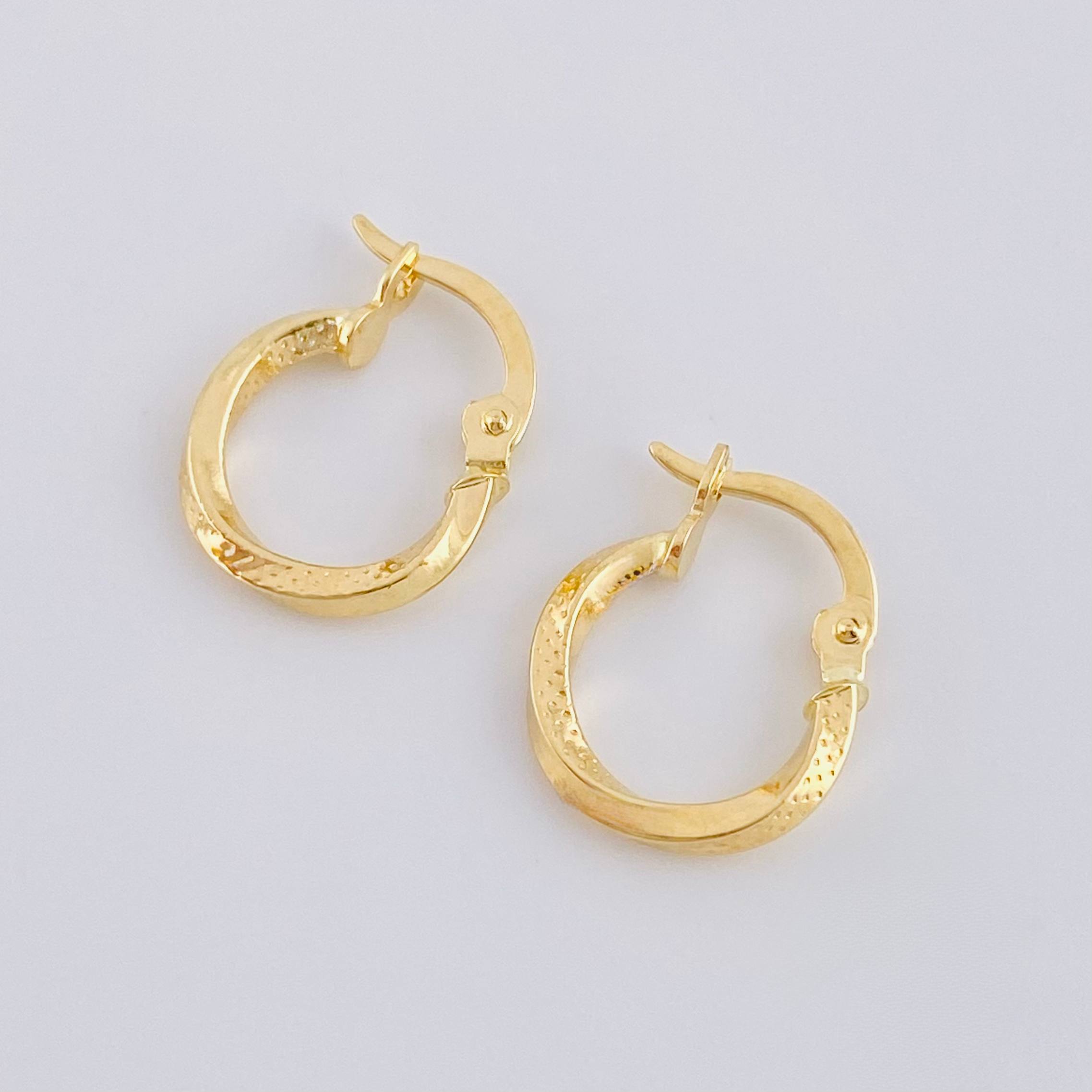 Candongas Asby 0.9 g / 1/2 in Oro Amarillo 18K