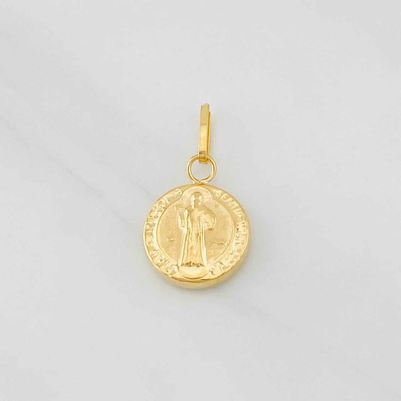Pendant Saint Benedict 0.5g / 1/2 in Yellow Gold 18K