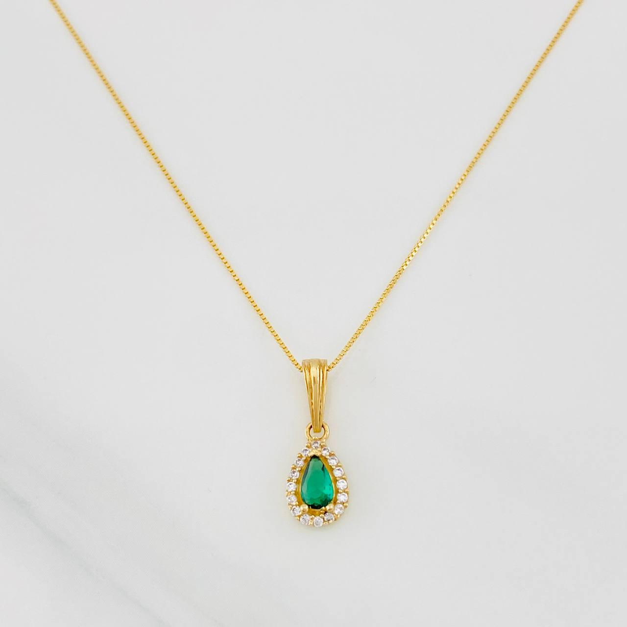Set Cadena Veneciana + Dije Halo Lágrima / 1.5g / 16 in Oro Amarillo 18K