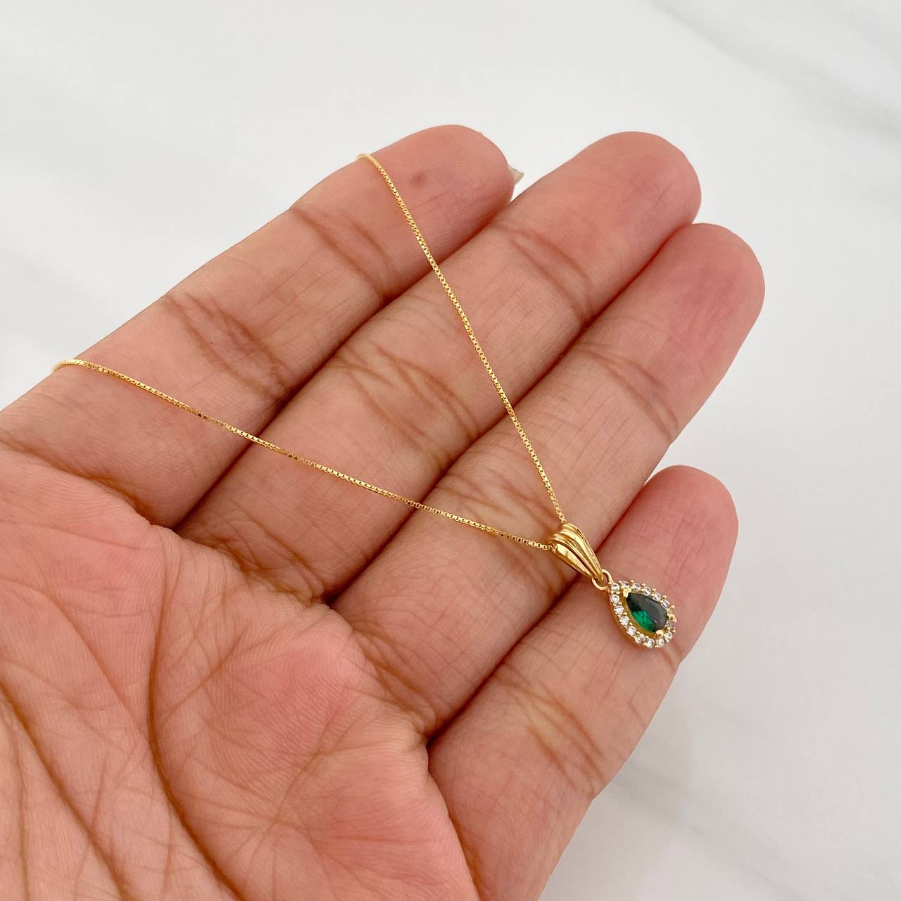 Set Cadena Veneciana + Dije Halo Lágrima / 1.5g / 16 in Oro Amarillo 18K