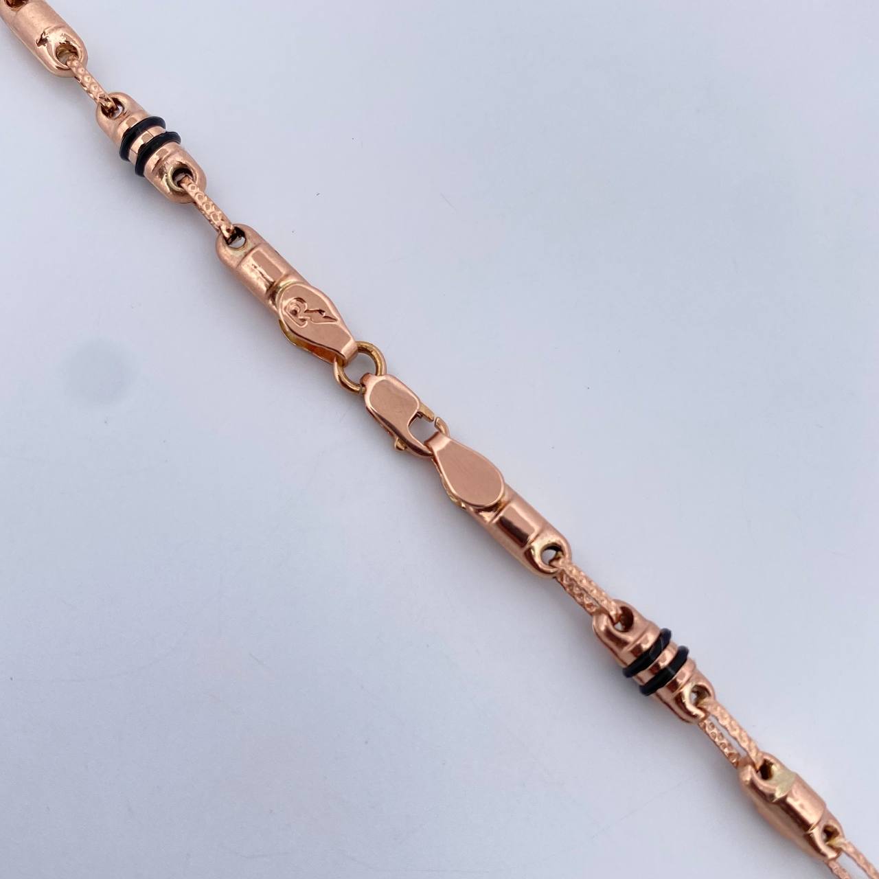 Rustic Barrel Chain 10gr / 61.3cm / 4mm Black Rubber Rose Gold 18K $