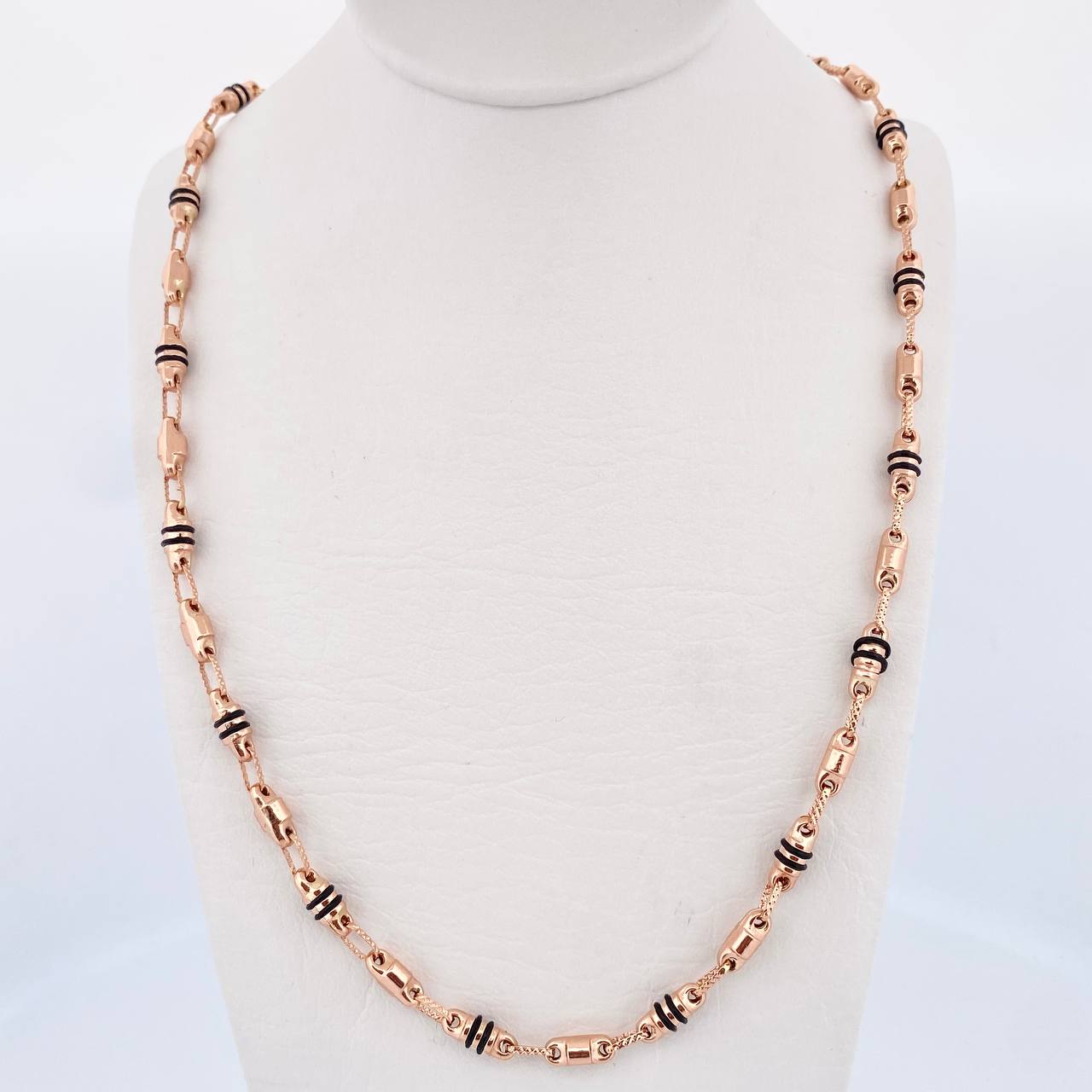 Rustic Barrel Chain 10gr / 61.3cm / 4mm Black Rubber Rose Gold 18K $