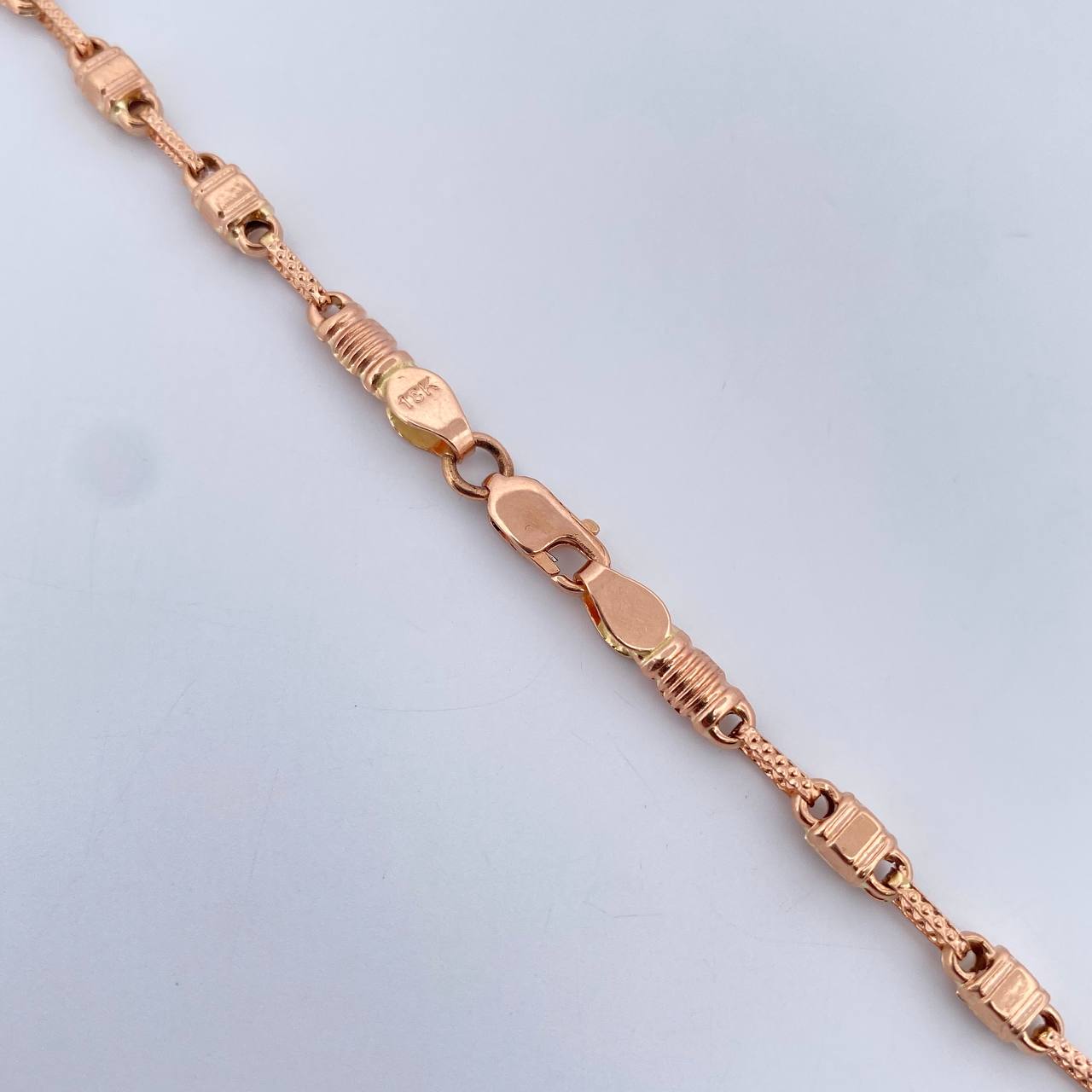 Cadena Rustica Barril 9.25gr / 61.7cm / 3.8mm Punteada Oro Rosa 18K $