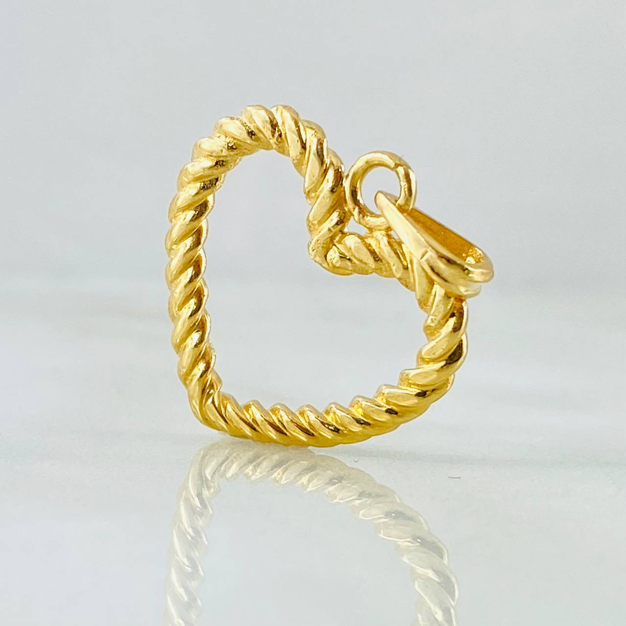 Dije Corazon Entorchado 3.8gr / 1 in / Oro Amarillo 18K *