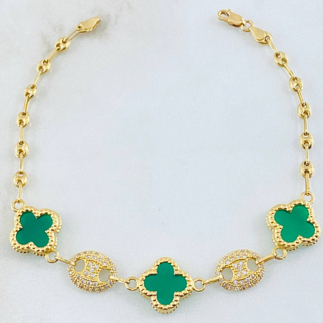 Bracelet GC Clover Green 6.5gr / 7 1/4 in / 18K Yellow Gold Nac.Esp. *