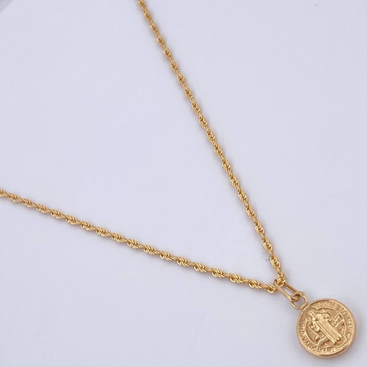Set Rope Chain /0.95gr/17.7in/0.5mm + Pendant/0.4gr/0.6in Embossed 18K Gold (Offer) $