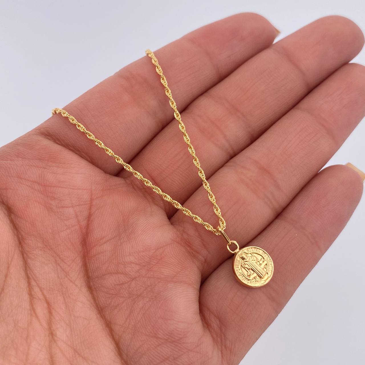 Set Rope Chain /0.95gr/17.7in/0.5mm + Pendant/0.4gr/0.6in Embossed 18K Gold (Offer) $