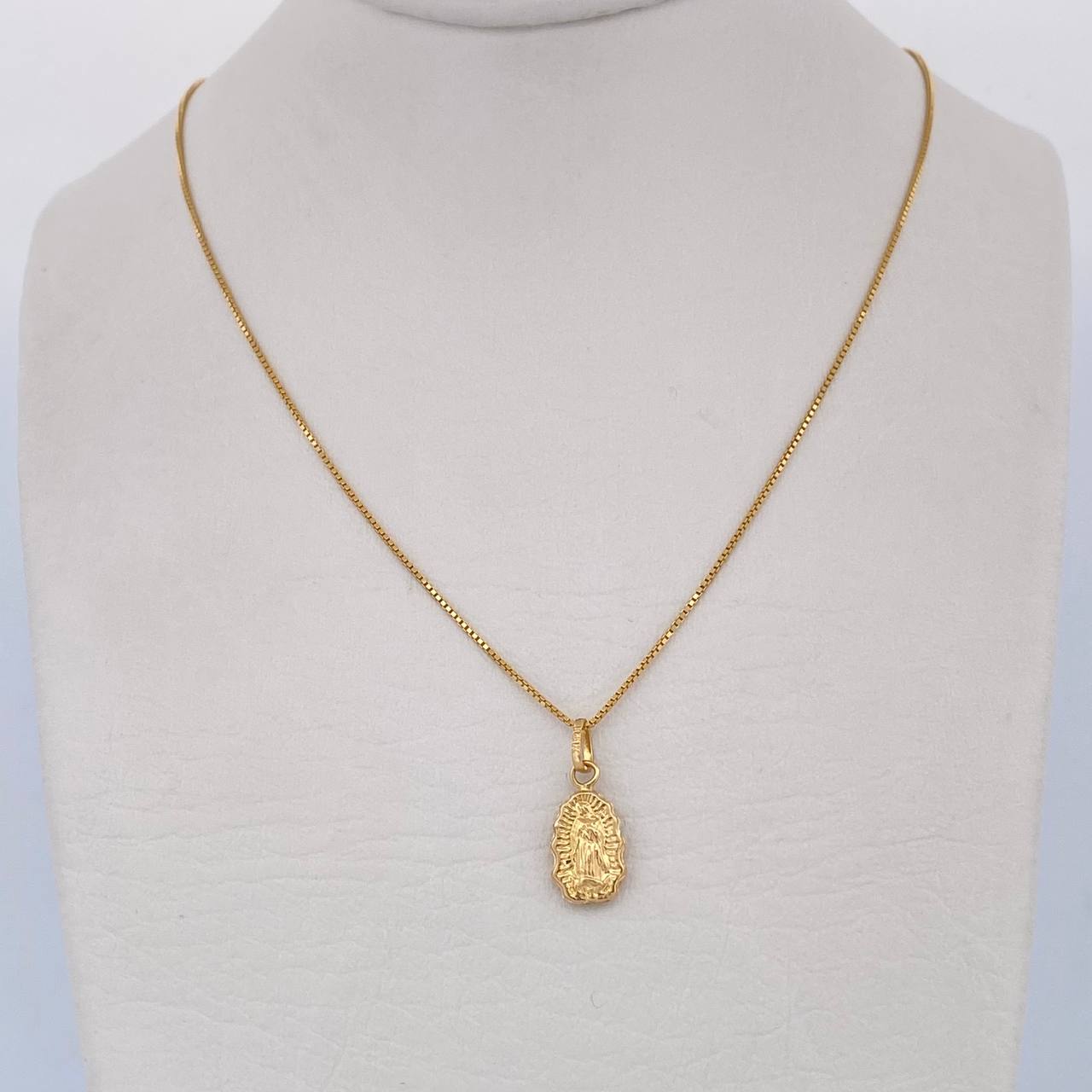 Set Venetian Chain /1.85gr/17.7in /0.4mm + Pendant/0.45gr/0.8in Stamped 18K Gold (Offer) $