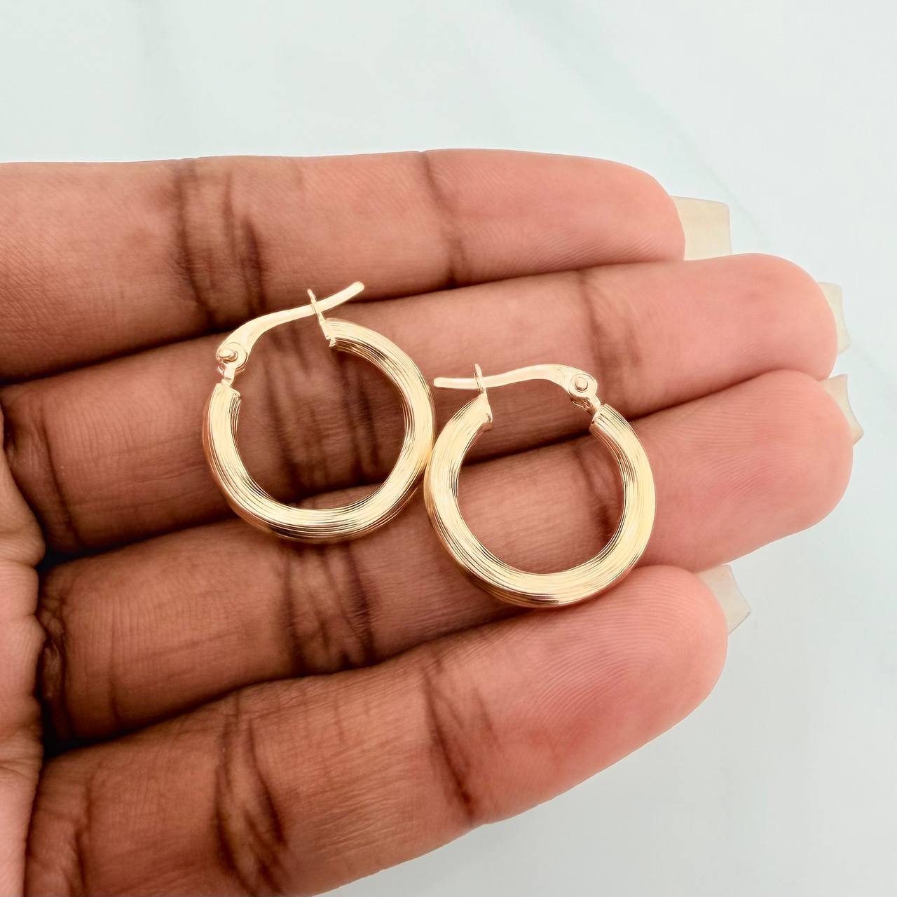 Candongas Lore 1.65gr / 3/4 in / Oro Amarillo 18K $