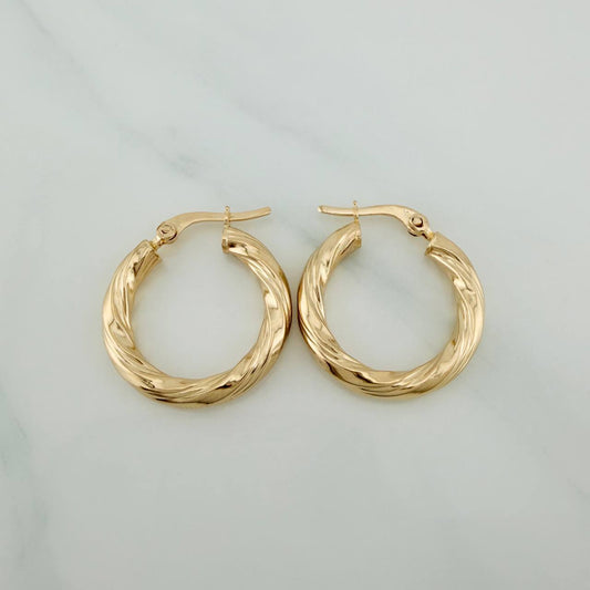 Candongas Mai 2.45gr / 1 in / Oro Amarillo 18K &