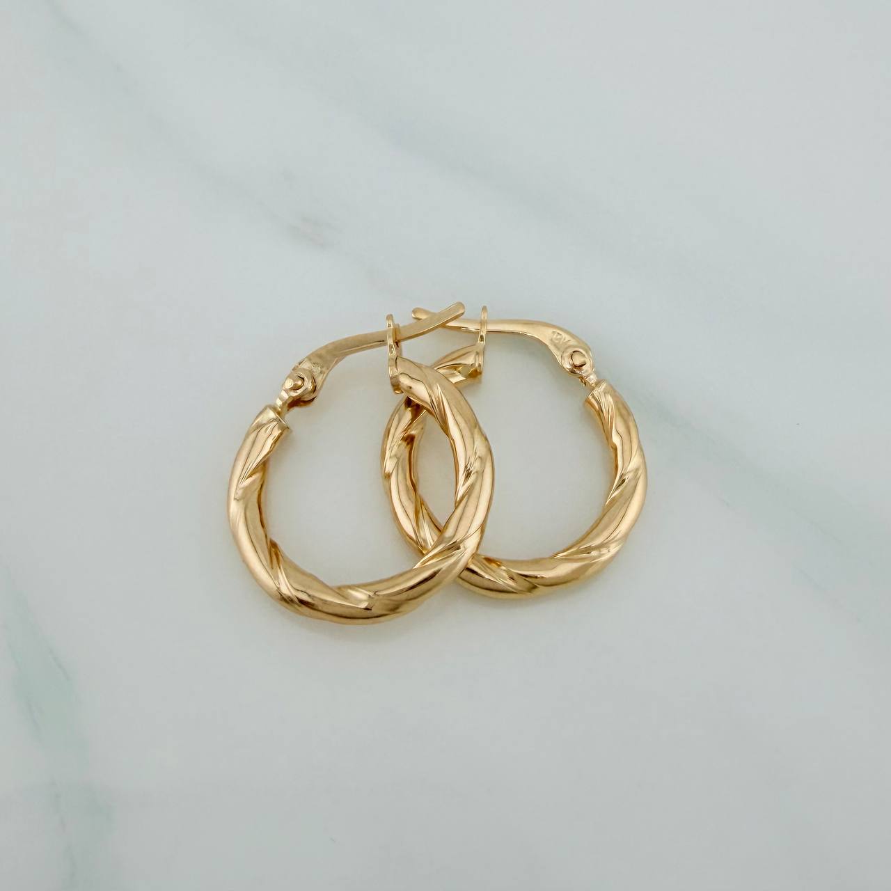 Candongas Germa 1.6gr / 3/4 in / Oro Amarillo 18K $