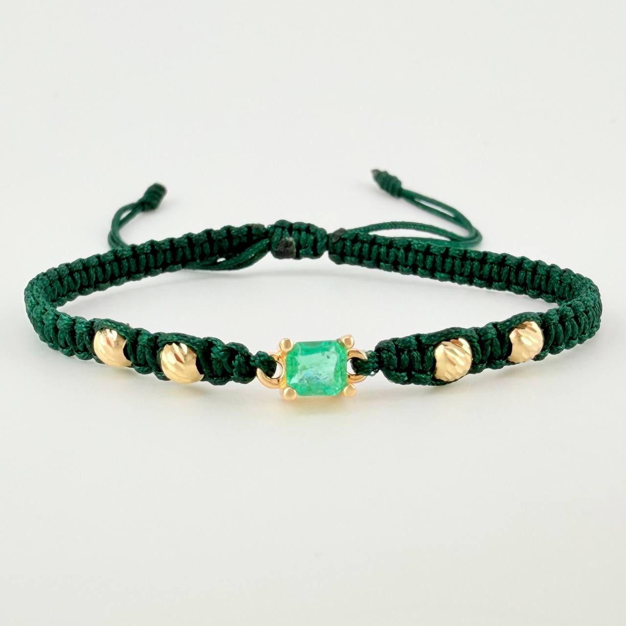 Green Woven Bracelet 4 Beads 4mm Emerald Cube 28pts 18K Yellow Gold