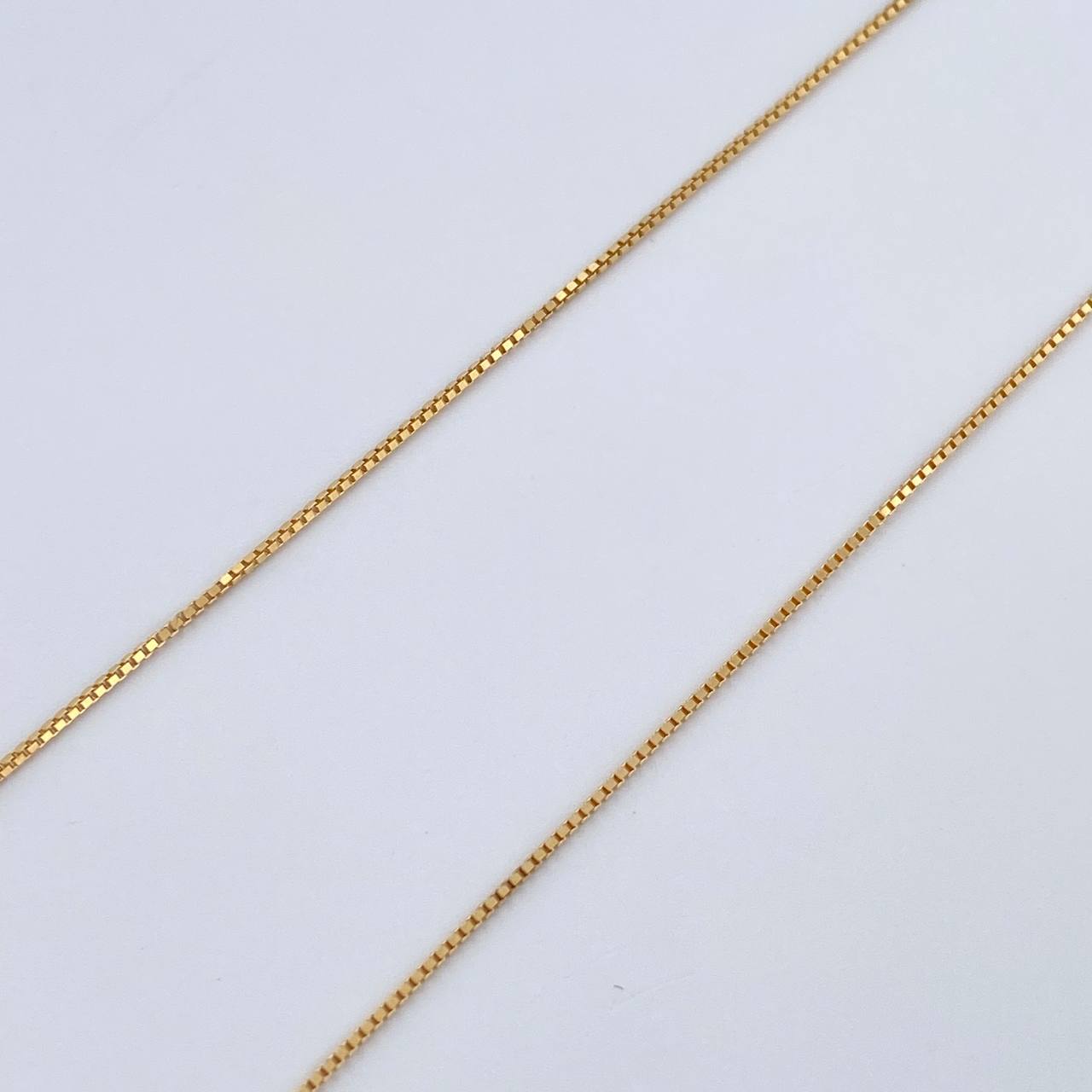 Set Cadena Veneciana 1.8gr/45cm/0.7mm + Dije Angel 0.3gr/1.4cm Troquelado Oro 18K (Oferta) &