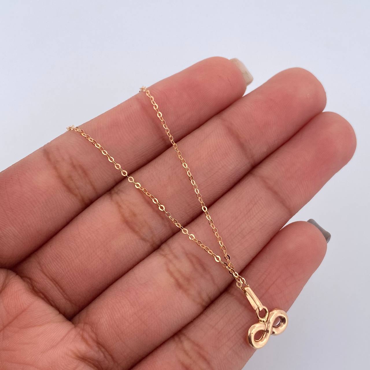 Set Classic Link Chain 0.85gr/45cm/0.8mm + Pendant 0.4gr/1cm Stamped 18K Gold (Offer) &